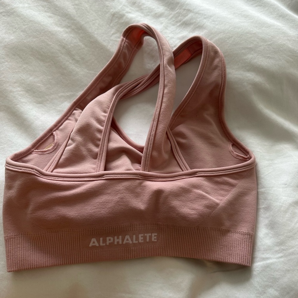 Alphalete Amplify Bra Blossom